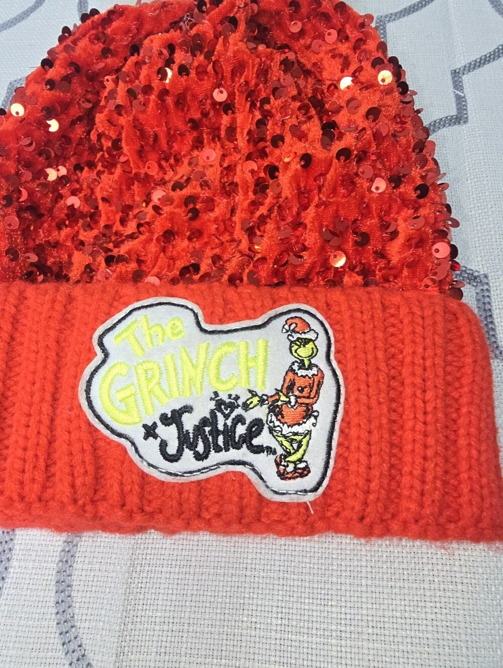 Justice X Grinch Girls Sequin Beanie Red Knit Cap Hat White Fluffy Pom Pom